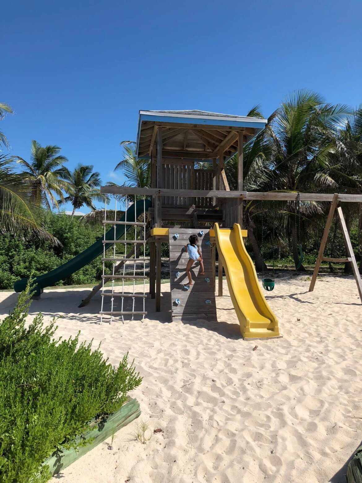 children’s play area – outdoor