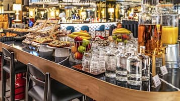 Tägliches Frühstücksbuffet gegen Gebühr