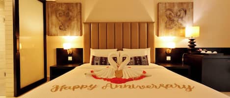 Chambre Double Luxe | Literie de qualité supérieure, articles gratuits dans le mini-bar