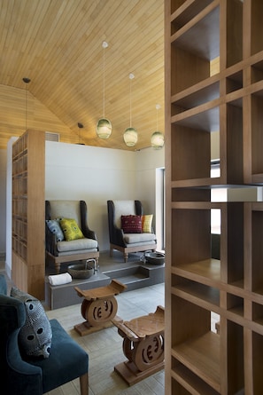 Hot tub, body treatments, aromatherapy, hot stone massages