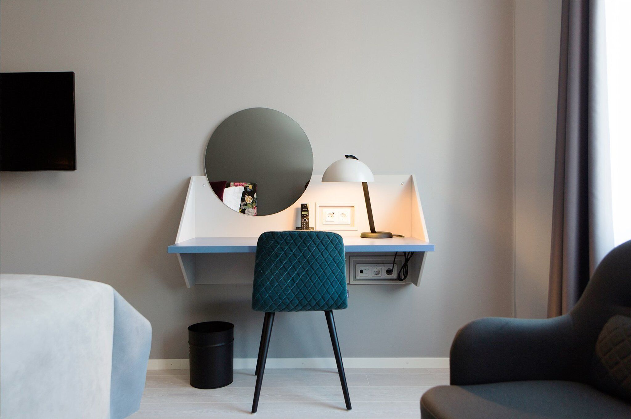 minibar, in-room safe, desk, laptop workspace