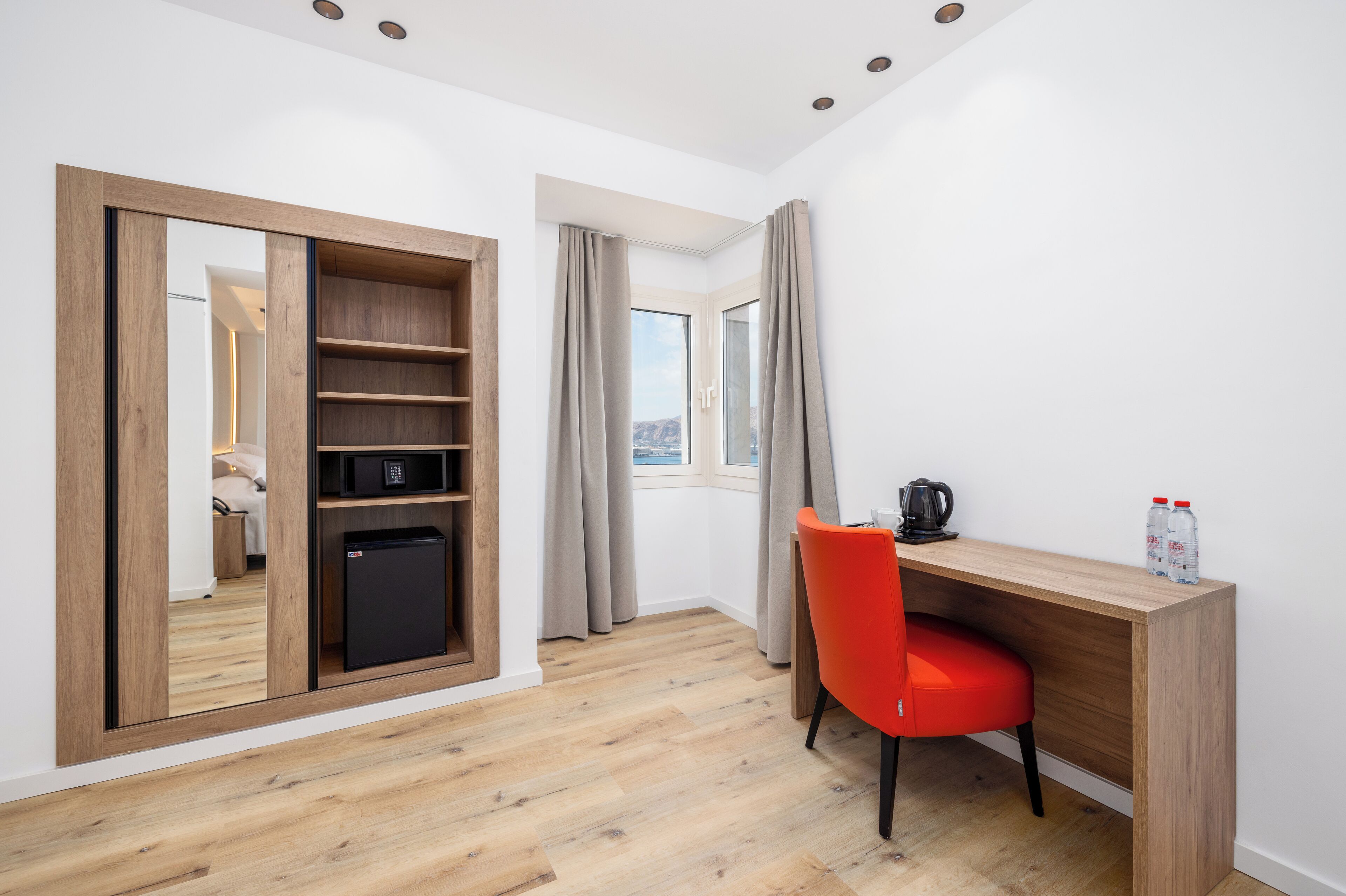 minibar, in-room safe, desk, free cots/infant beds