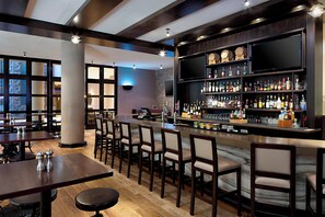 Bar (on property) - Little Rock Marriott (Little Rock)