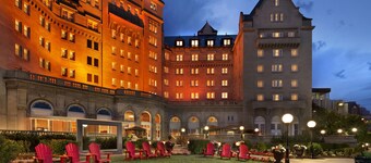 Fairmont Hotel Macdonald