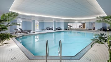 Indoor pool, pool loungers
