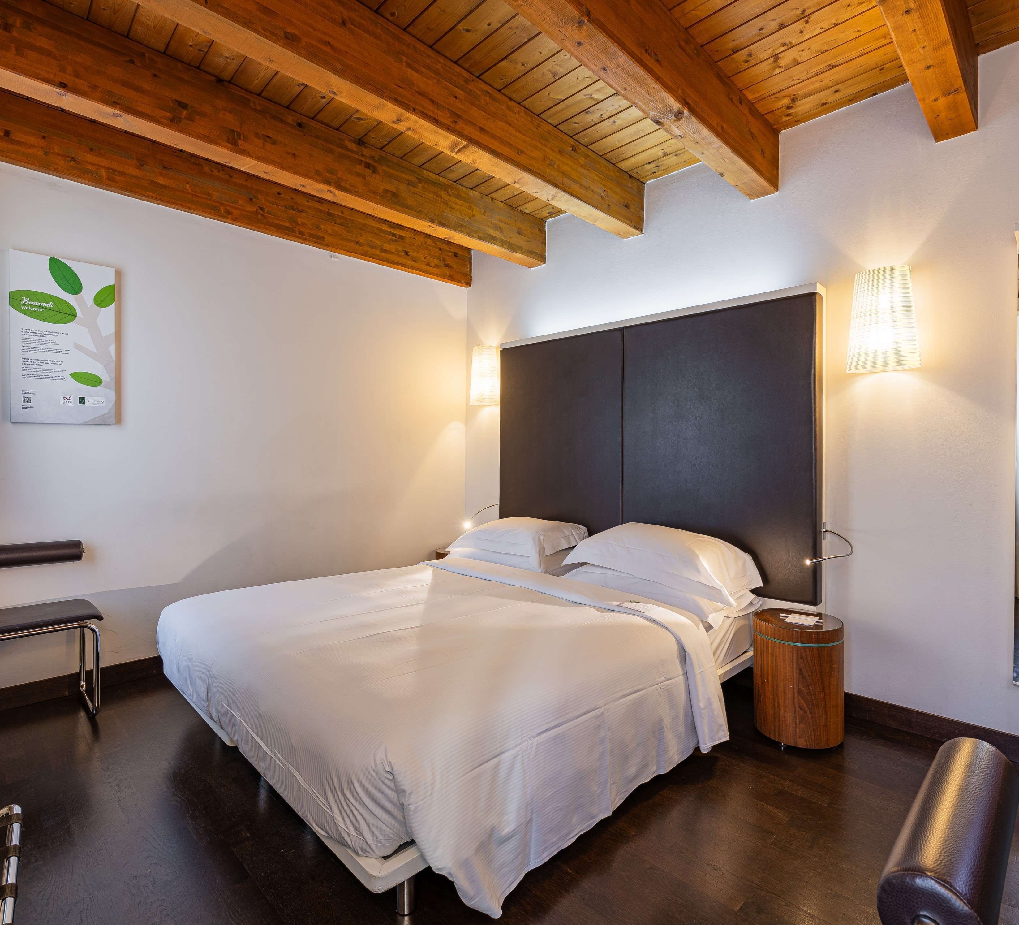 1 bedroom, premium bedding, minibar, in-room safe