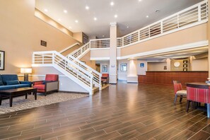 Lobby - Comfort Inn Concord South End (Concord)