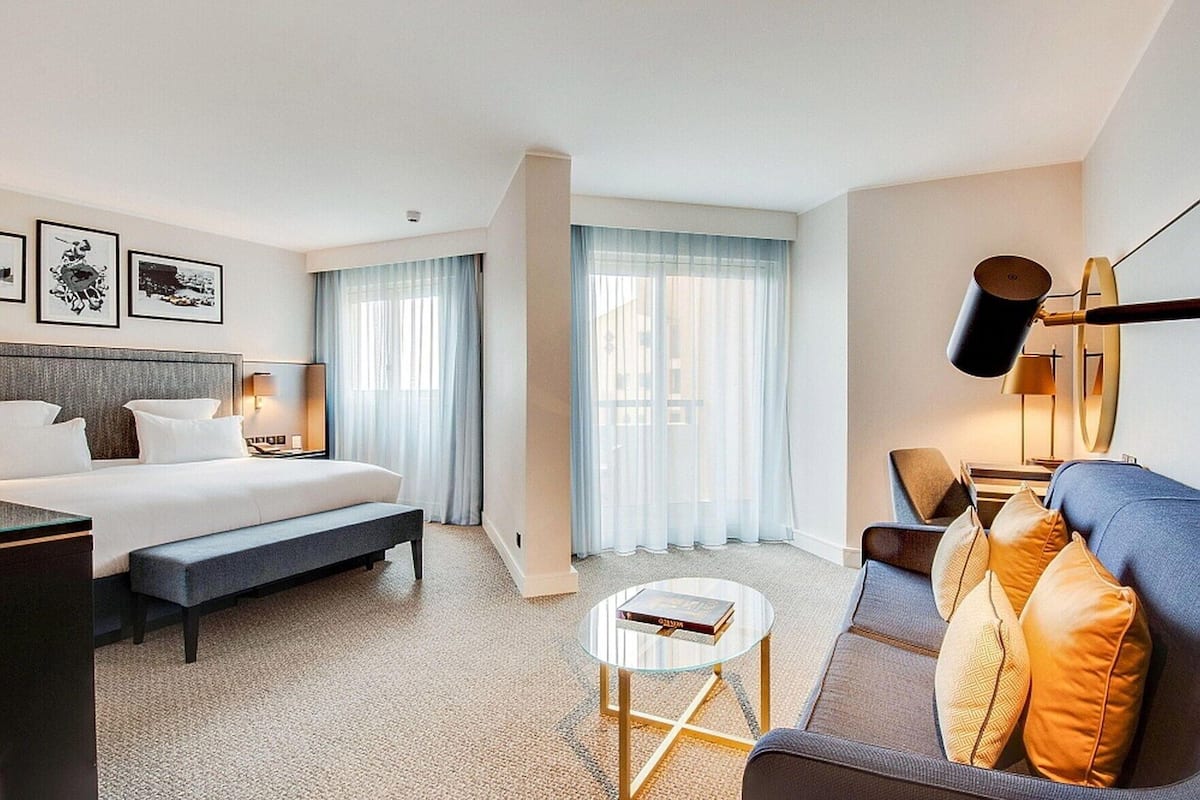Sängtillbehör av högsta kvalitet, duntäcken och minibar