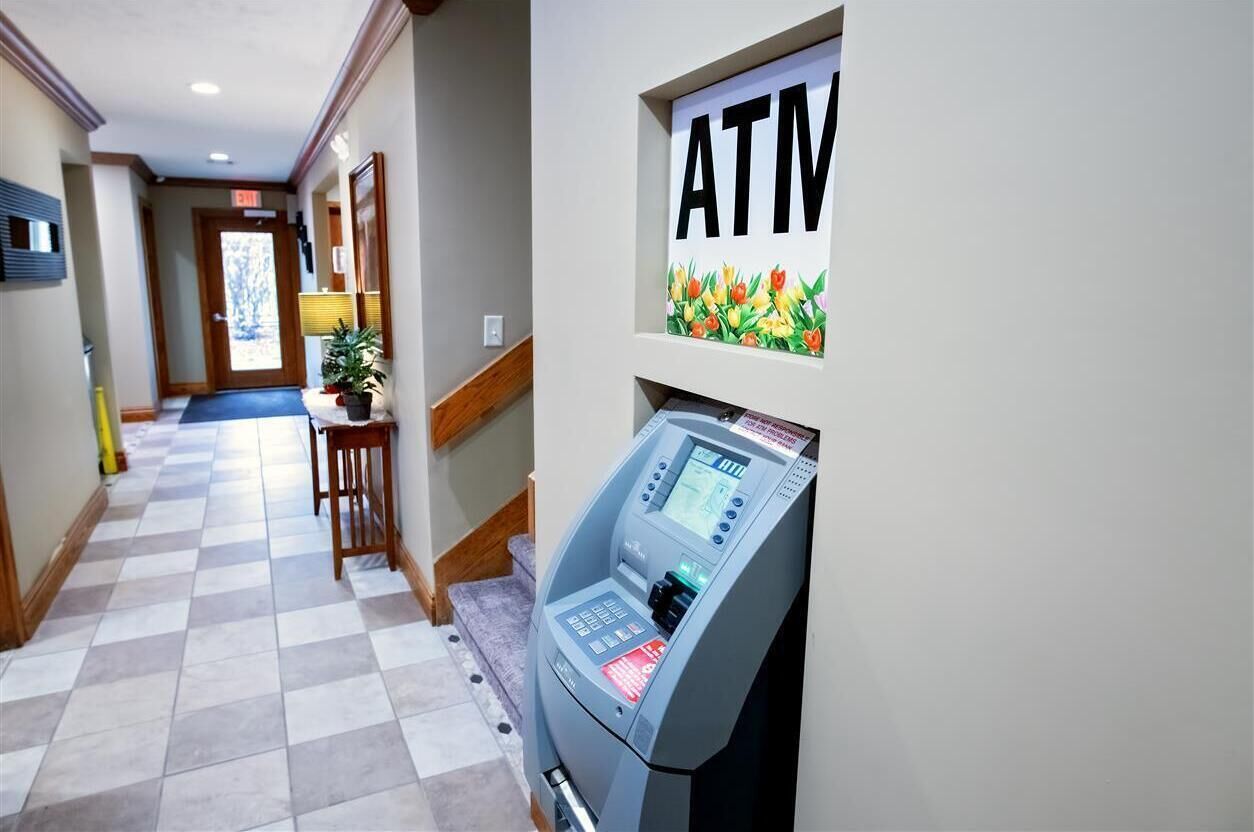 atm/banking on site