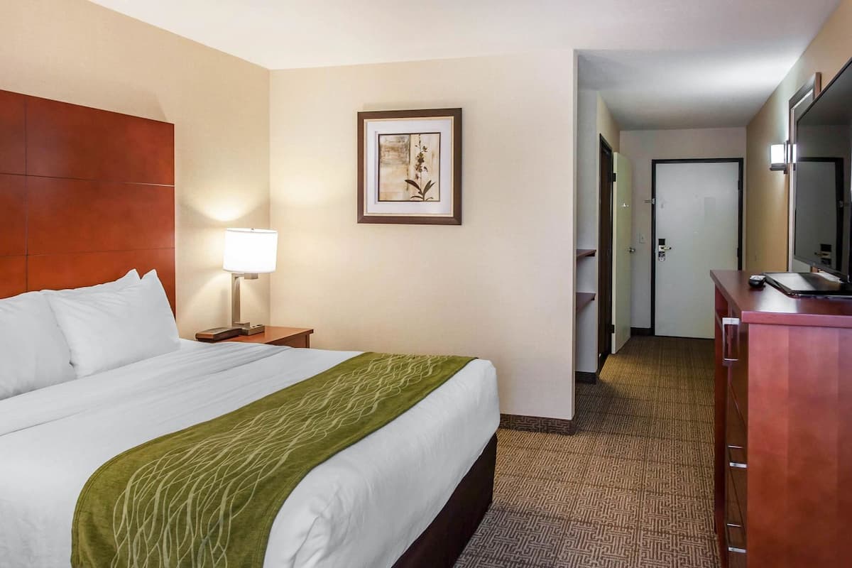 Premium bedding, down comforters, pillowtop beds, individually decorated