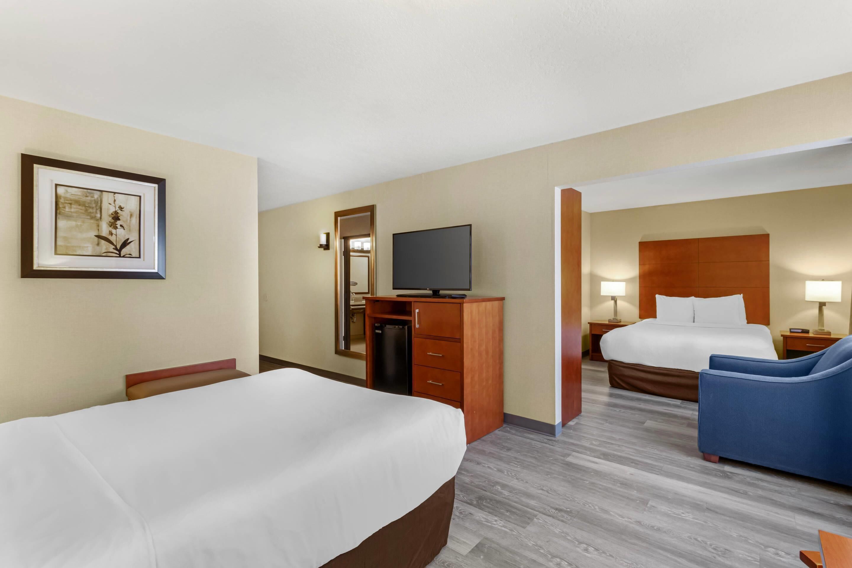 Room, 2 Queen Beds, Accessible, Non Smoking | Premium bedding, down comforters, pillowtop beds, individually decorated