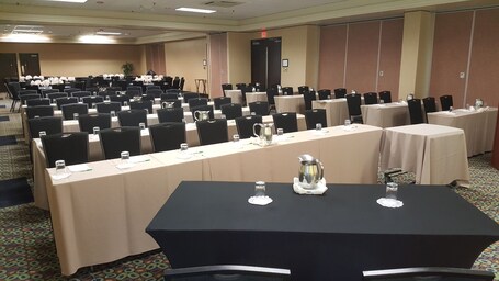 Holiday Inn Mayaguez and Tropical Casino, an IHG Hotel - Image 26