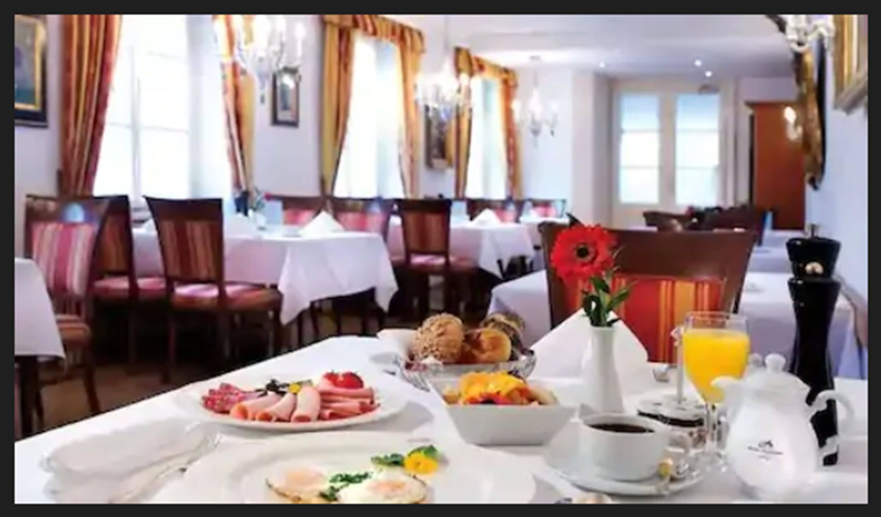 Esmorzar diari d'estil bufet (32 EUR per persona) 