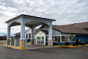 Exterior - Baymont by Wyndham Effingham (Effingham)