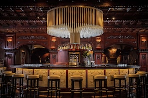 7 bars/lounges, lobby lounge, wine bar - Fairmont El San Juan Hotel (Carolina)