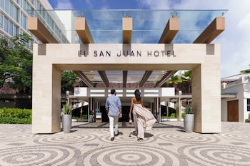 Hotel exterior and entrance at Fairmont El San Juan Hotel