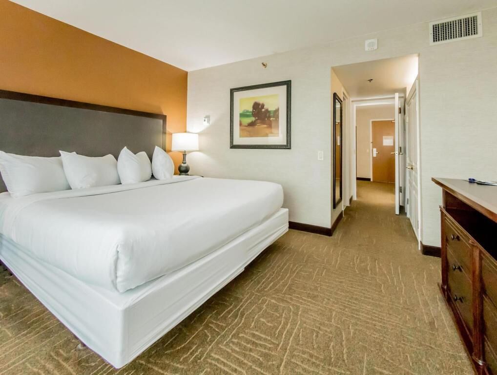 Egyptian cotton sheets, premium bedding, pillowtop beds, in-room safe