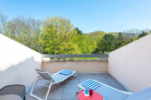 Executive Room, 1 Double Bed with Sofa bed, Balcony | Terrace/patio