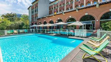 Suite, 1 Double Bed with Sofa bed | Premium bedding, minibar, in-room safe, desk