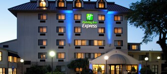 Holiday Inn Express Boston - Waltham by IHG