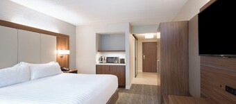 Holiday Inn Express Boston - Waltham by IHG