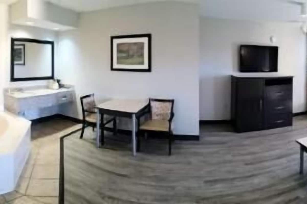 Desk, iron/ironing board, free WiFi, bed sheets