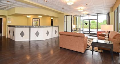 Best Western Cades Cove Inn