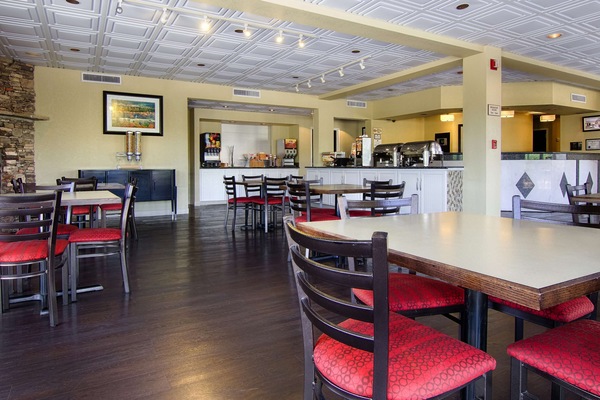 Free daily full breakfast