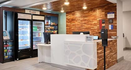 Comfort Inn & Suites Pottstown Eastern Gateway