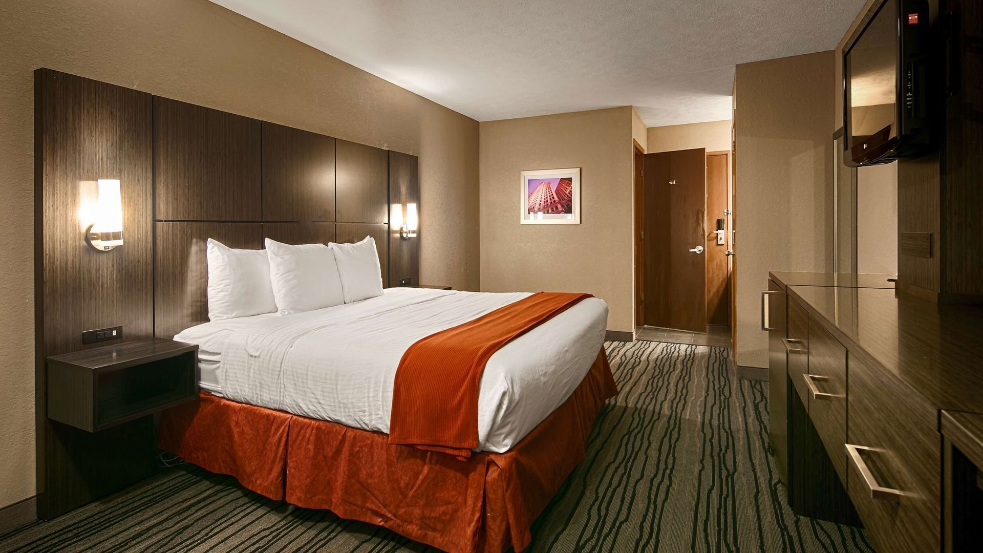 Premium bedding, desk, iron/ironing board, rollaway beds