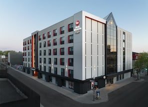 Exterior - Best Western Plus City Centre/Centre-Ville (Québec City)