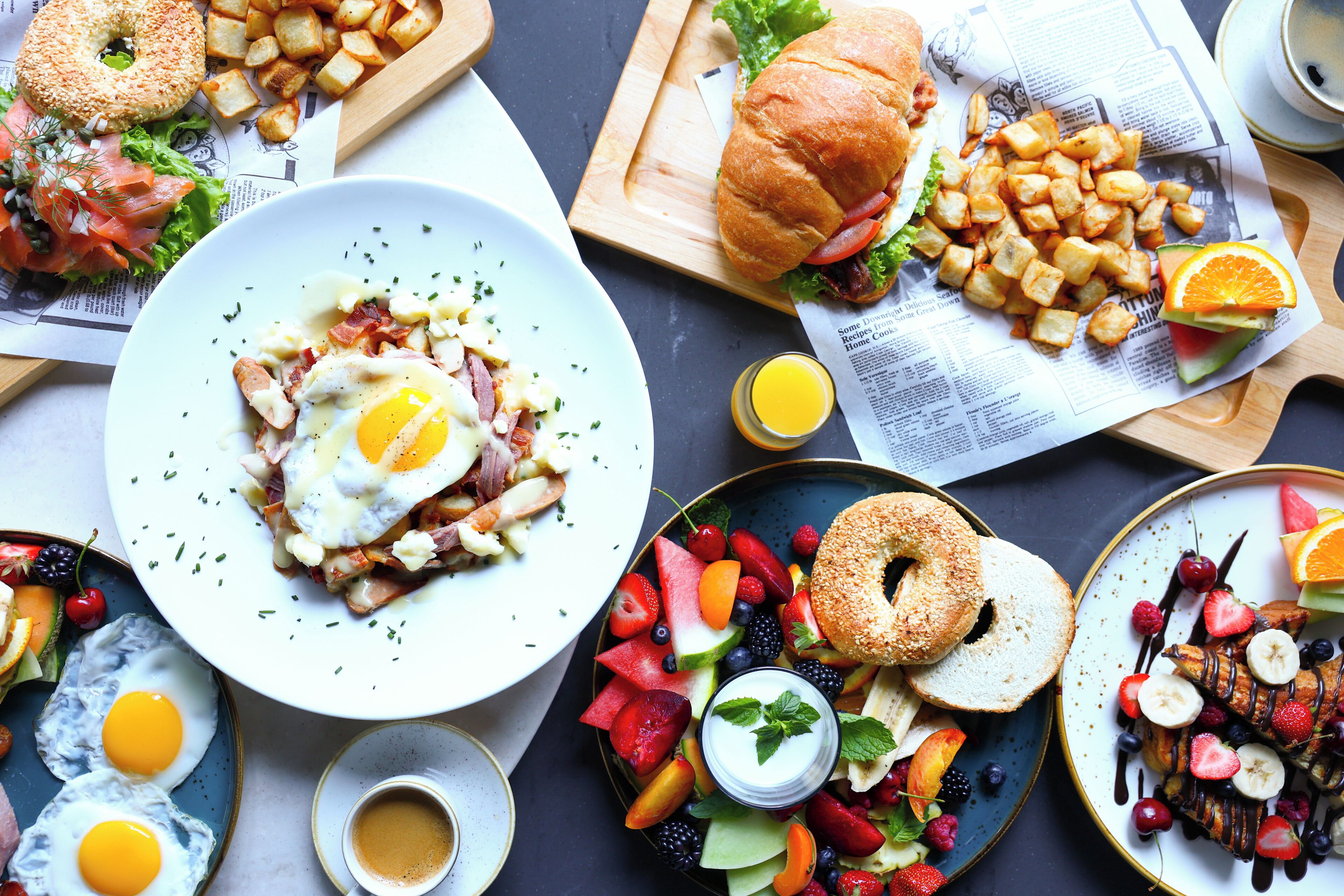 daily full breakfast for a fee