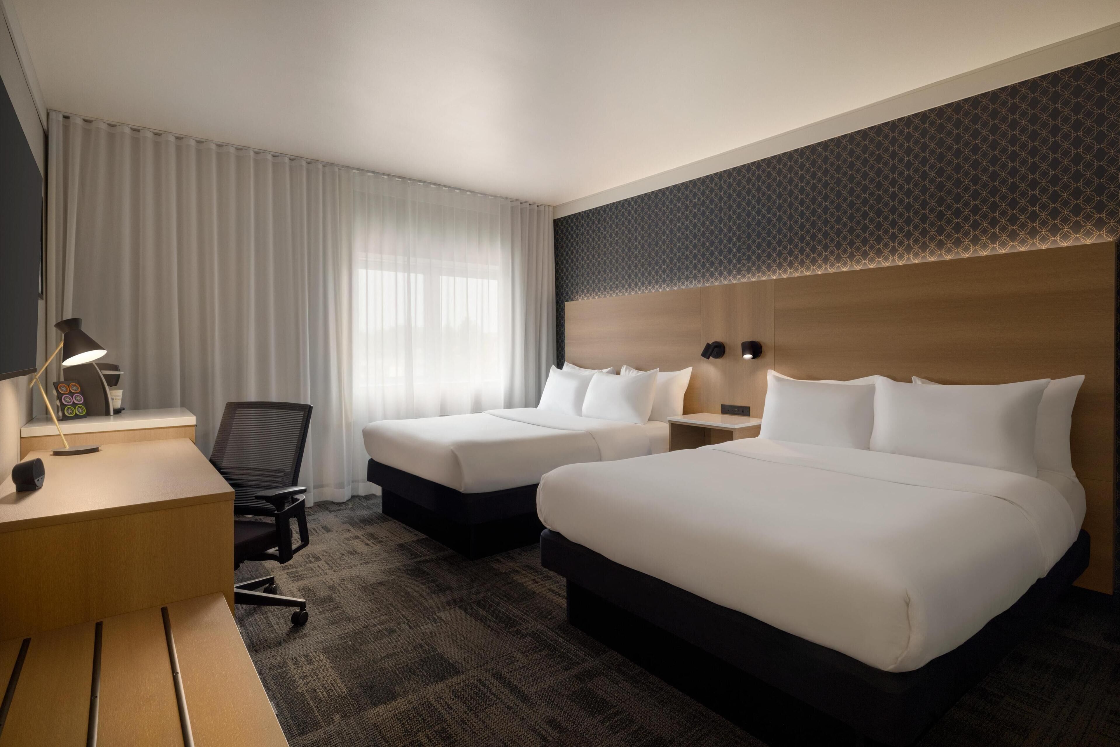 business room, 2 queen beds, non smoking | 1 bedroom, premium bedding, memory-foam beds, in-room safe