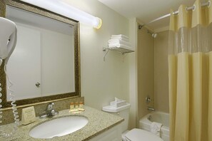 Combined shower/bathtub, eco-friendly toiletries, hair dryer, towels