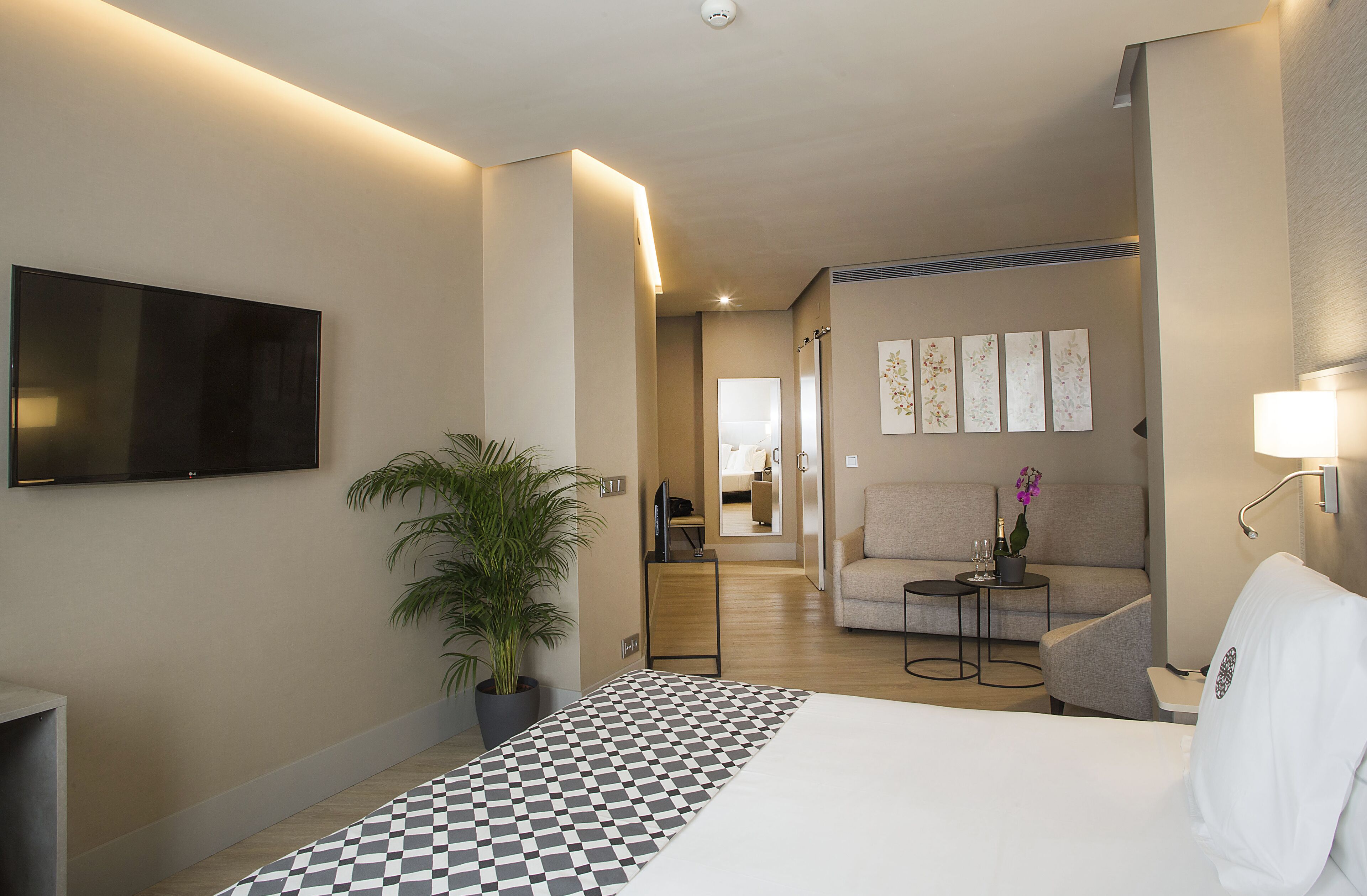 premium bedding, down duvets, pillow-top beds, minibar