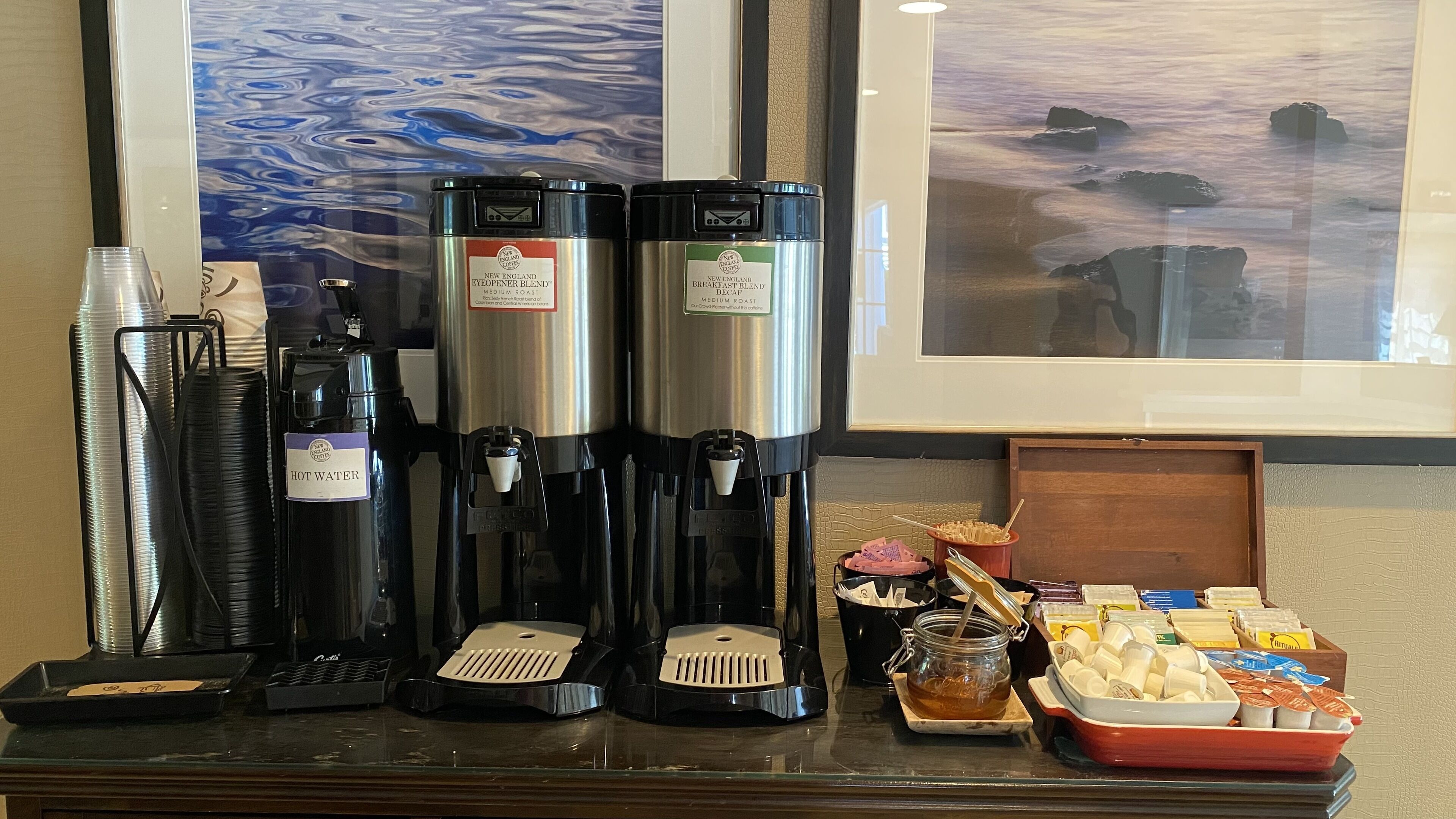 free daily continental breakfast