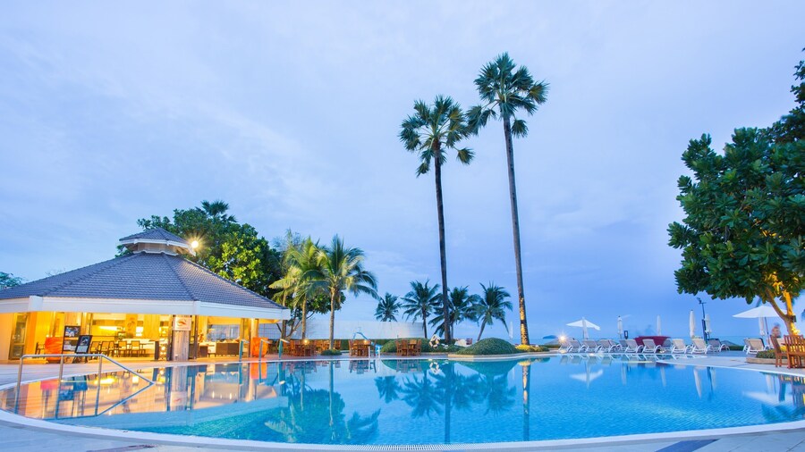 Novotel Rayong Rim Pae Resort
