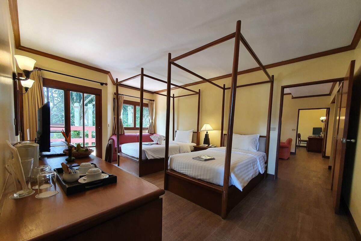Biệt thự, 1 giường cỡ king | Minibar, két bảo mật tại phòng, bàn, bàn ủi/dụng cụ ủi quần áo