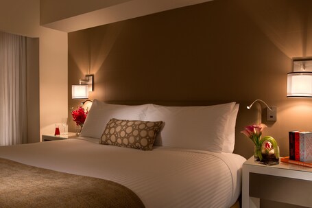 Millennium Hilton New York One UN Plaza - Image 90