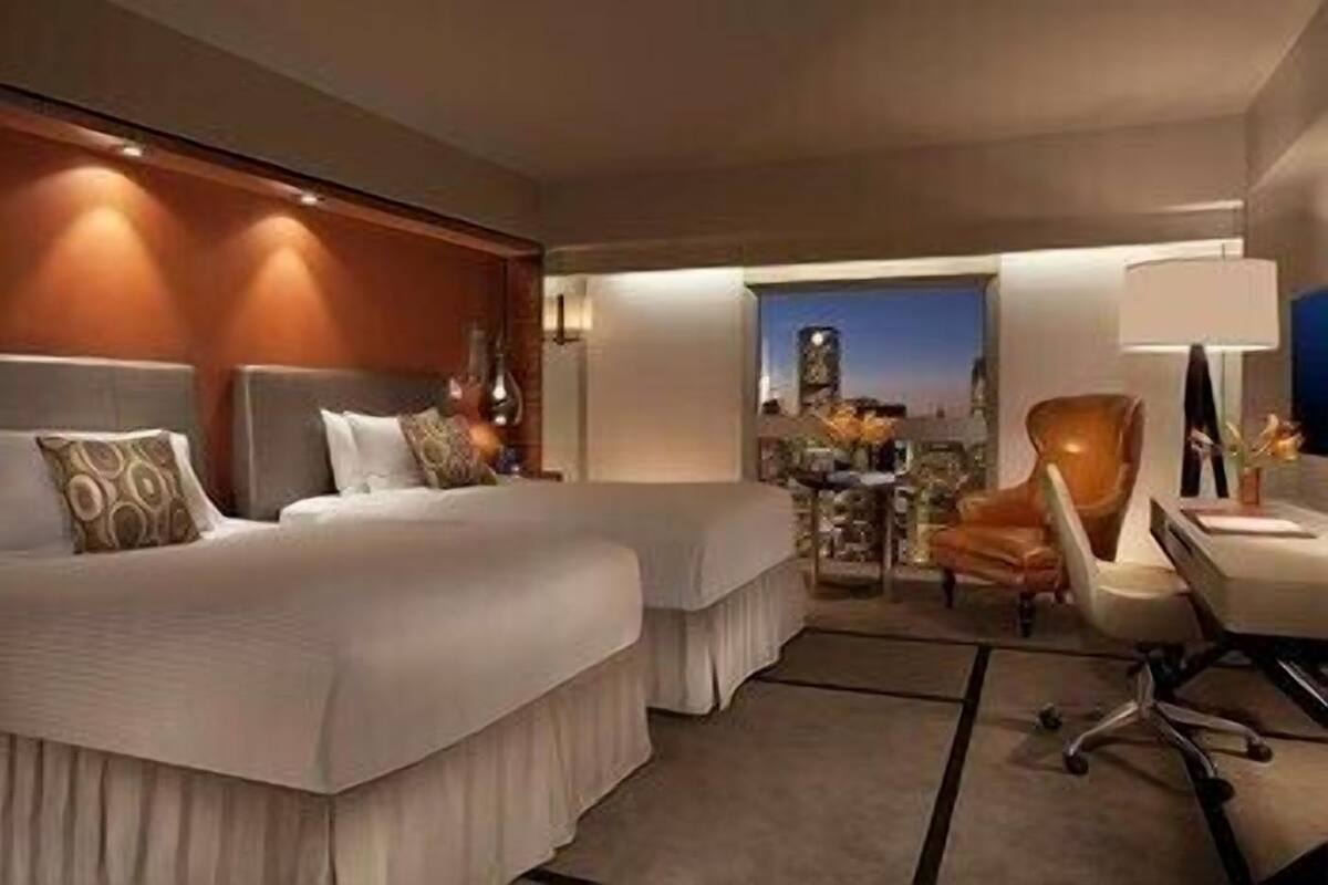 Hypo-allergenic bedding, down comforters, in-room safe