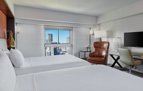 Millennium Hilton New York One UN Plaza - Image 15