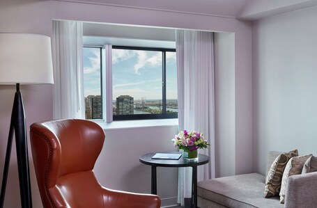 Millennium Hilton New York One UN Plaza - Image 39