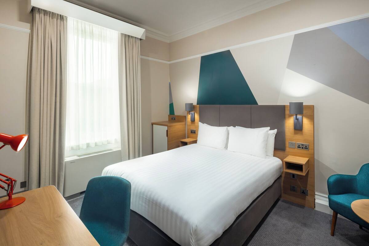 Suite, 1 Queen-Bett (Minibar)