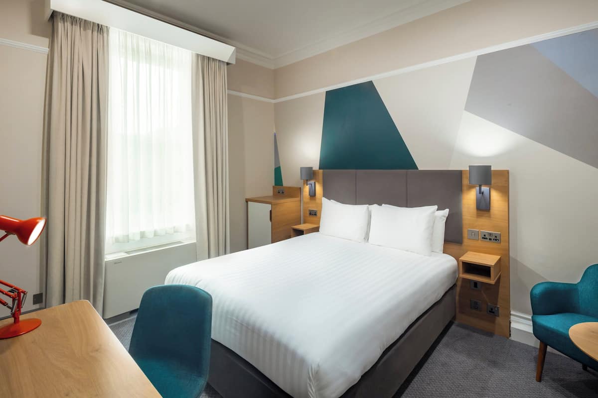 Suite, 1 Queen-Bett (Minibar)