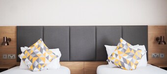 Holiday Inn Farnborough by IHG