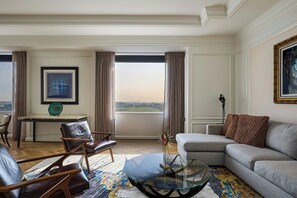 Smart TV, Netflix - The Henry Hotel, Autograph Collection (Dearborn)