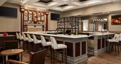Holiday Inn Saratoga Springs by IHG