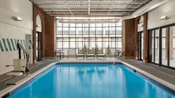 Indoor pool, seasonal outdoor pool, pool loungers