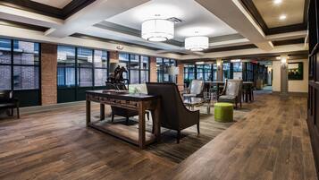 Sala de estar en el lobby