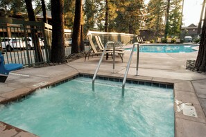 Outdoor pool, pool loungers